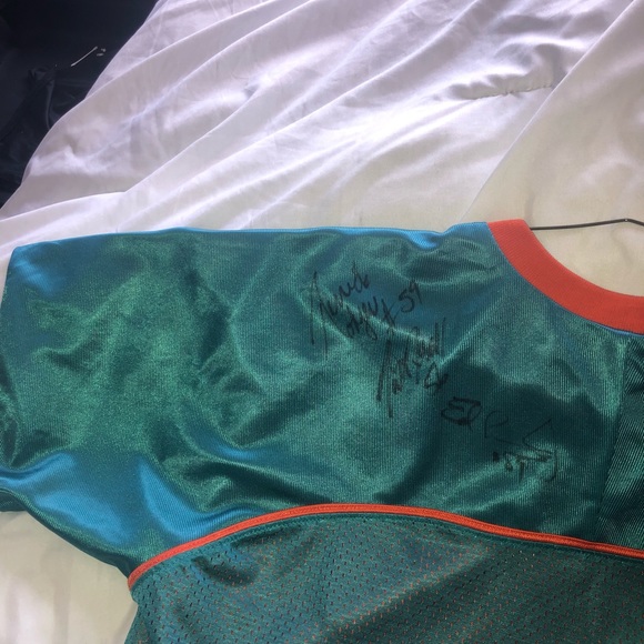 ***AUTOGRAPHED MIAMI DOLPHINS REVERSIBLE JERSEY*** - Picture 4 of 7